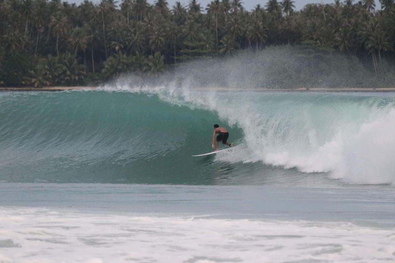 New Raya - Nias Beach Bungalows Lagudri Exterior photo